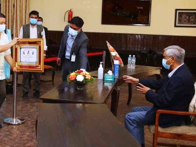 नेपाल सहकारी बैंक खोल्ने विषयमा प्रधानमन्त्री सकारात्मक, तत्काल प्रक्रिया अगाडि बढाउन परामर्श लिने